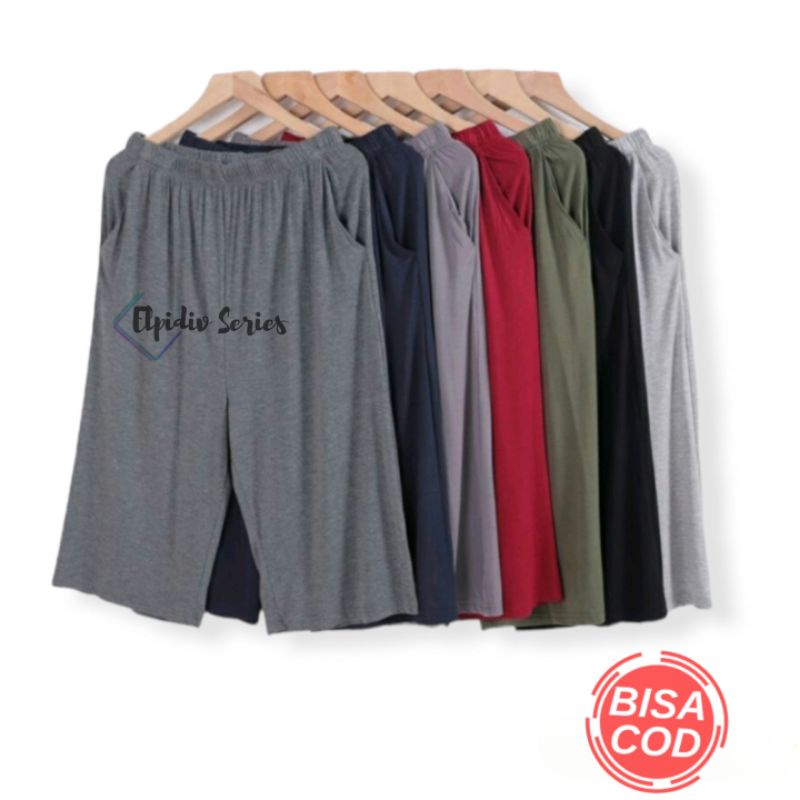 Celana Pendek Santai Harian Atau Tidur Wanita / Short Daily Pants Untuk Dirumah / Celana Pendek Wanita Standar &amp; Jumbo