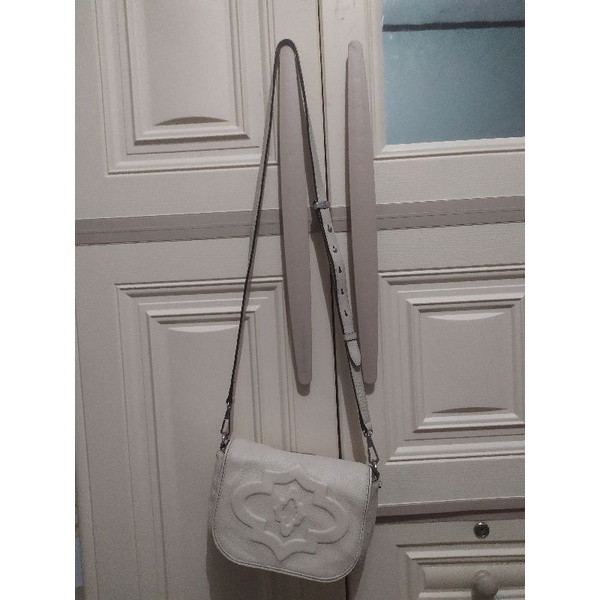preloved sling/cambag oryani auth putih