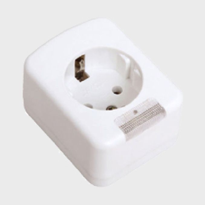 

Loyal Stop Kontak OUTBOW Tanpa Kabel 1 Lubang + Lampu LED (LY-901L) (SNI)