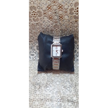 jam tanga wanita fossil petak