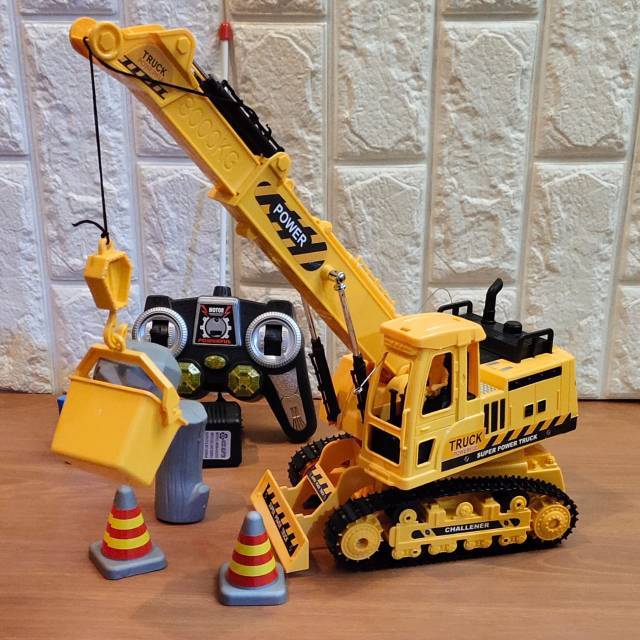 RC Truk  Crane  Remote Control Excavator Orange Shopee 