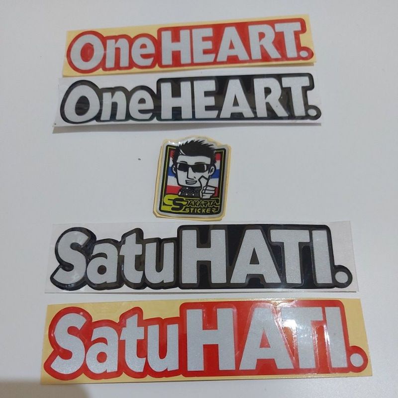 

Sticker One Heart Satu Hati Cutting