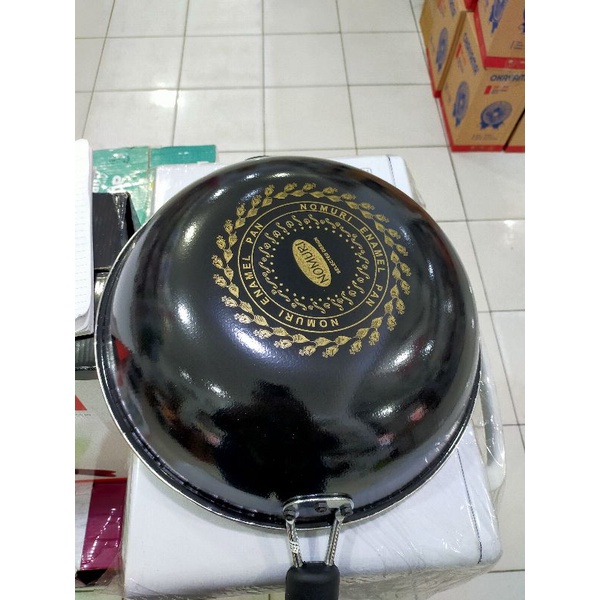 Kuali teflon bergagang