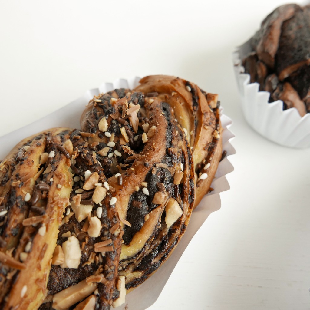 

Martabak Chococheese Babka