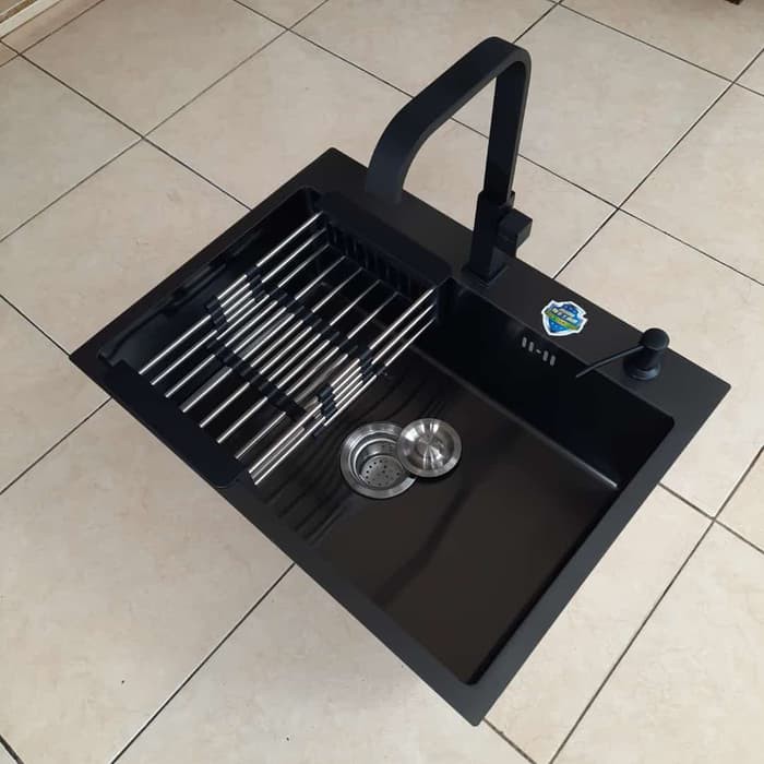 Bak cuci piring hitam 6045