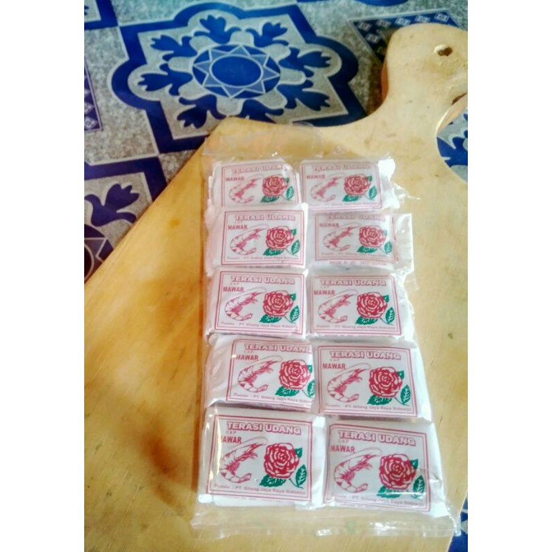 

Terasi udang / Delan 10 pcs / 1 pack