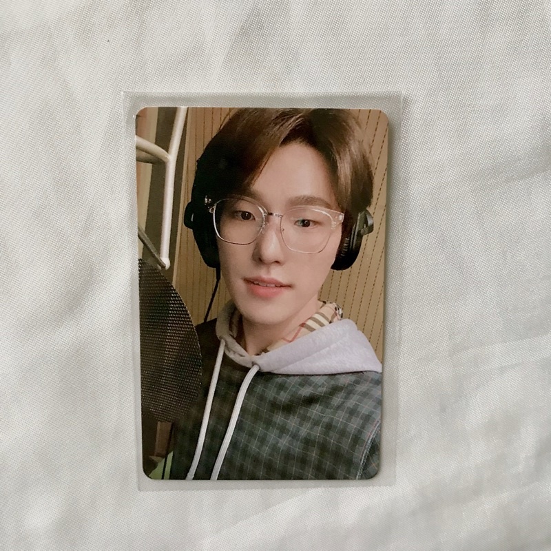 pc dino seventeen semicolon