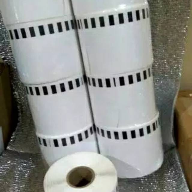 

Refill etiket label thermal DK-22205 size 62mm X 30meter (Brother)