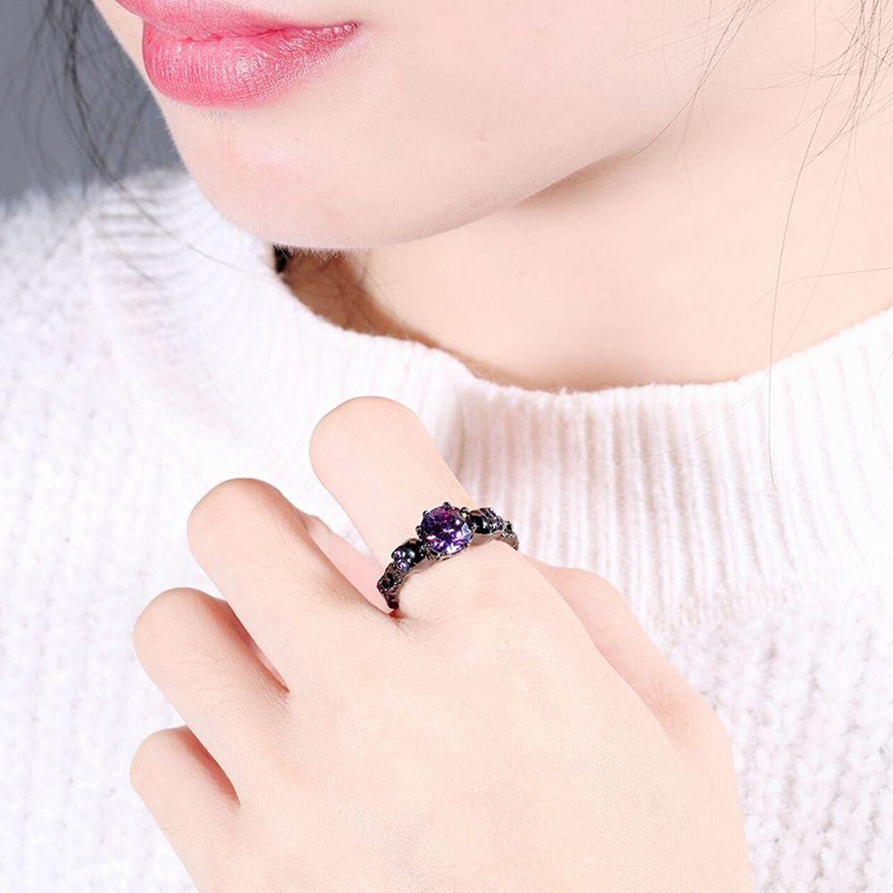 Cincin Nanas Halloween Pria Wanita Fashion Punk Halloween Tengkorak