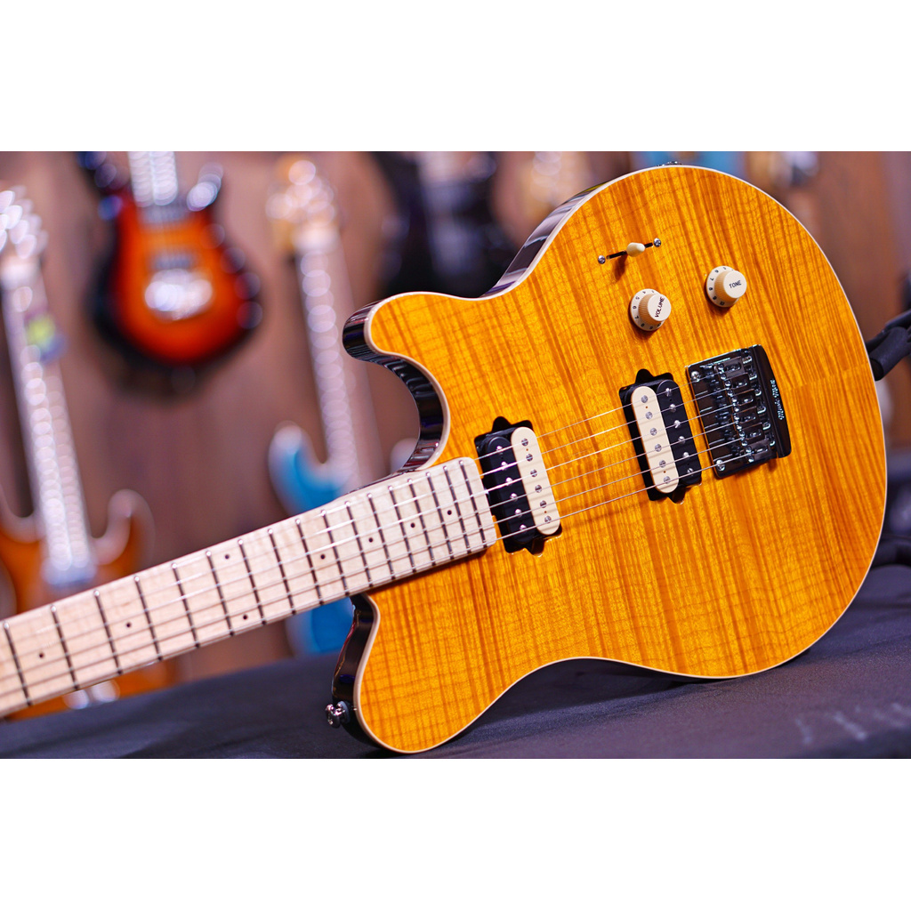 Ernie ball Musicman Axis Super Sport HH STD - Trans Gold Flame - Maple Matching Headstock G99994