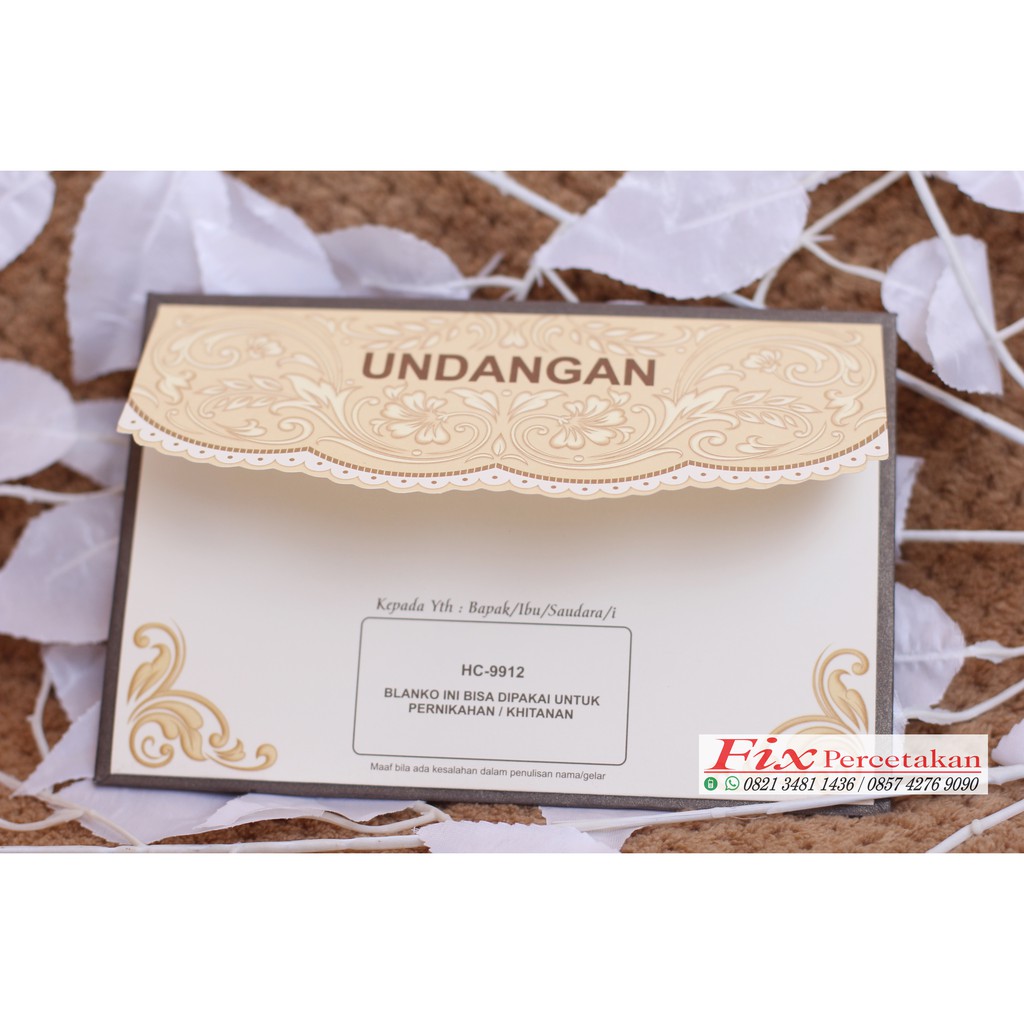 Perbandingan Harga Undangan Pernikahan Hardcover Erba Kode