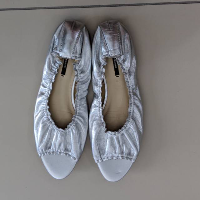 Zara silver flats size 37