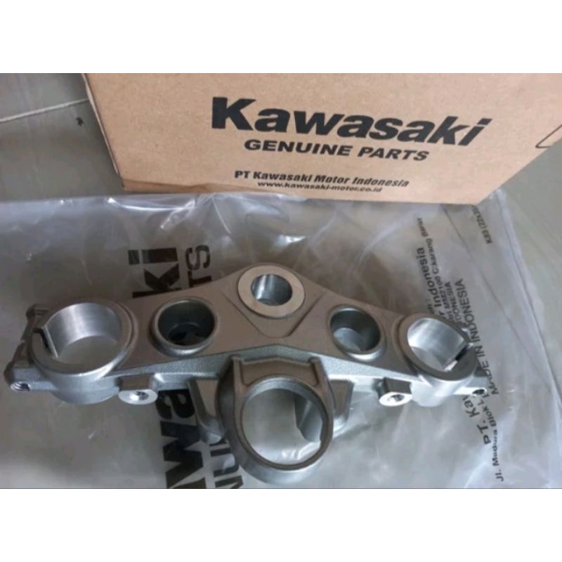 segitiga atas klx 150 original Kawasaki