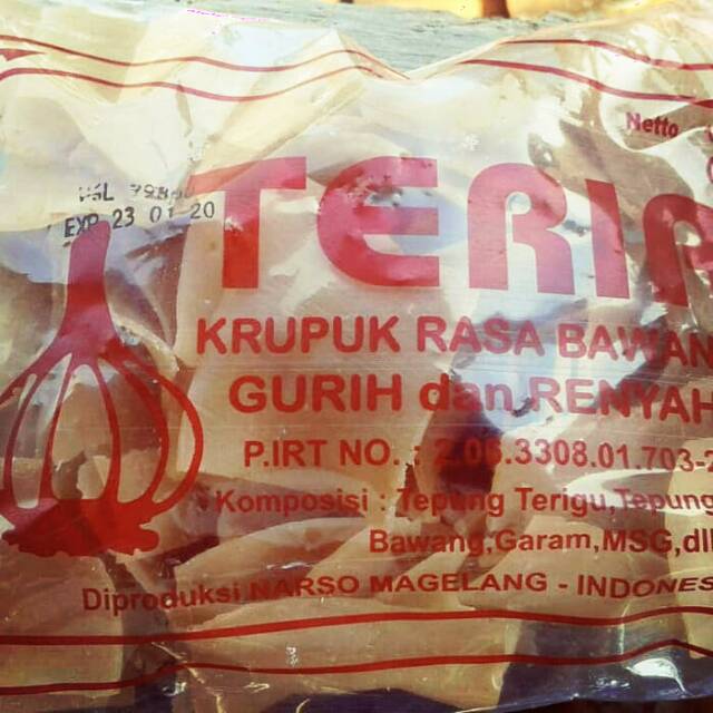 

Kerupuk Bawang Teria mentah