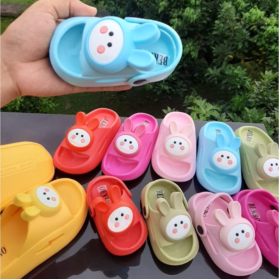 TOKOERS Sandal Anak Perempuan / Sandal Anak Balita Import / Sandal Jelly Anak Umur 1 - 6 tahun / KLC-1823