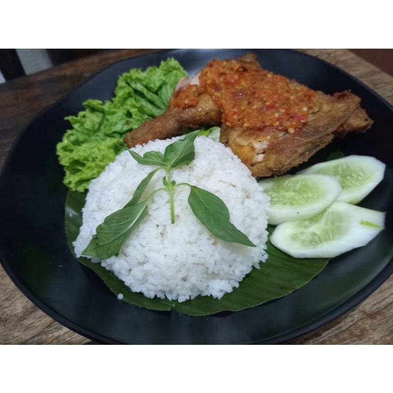 

ayam penyet mama vanny