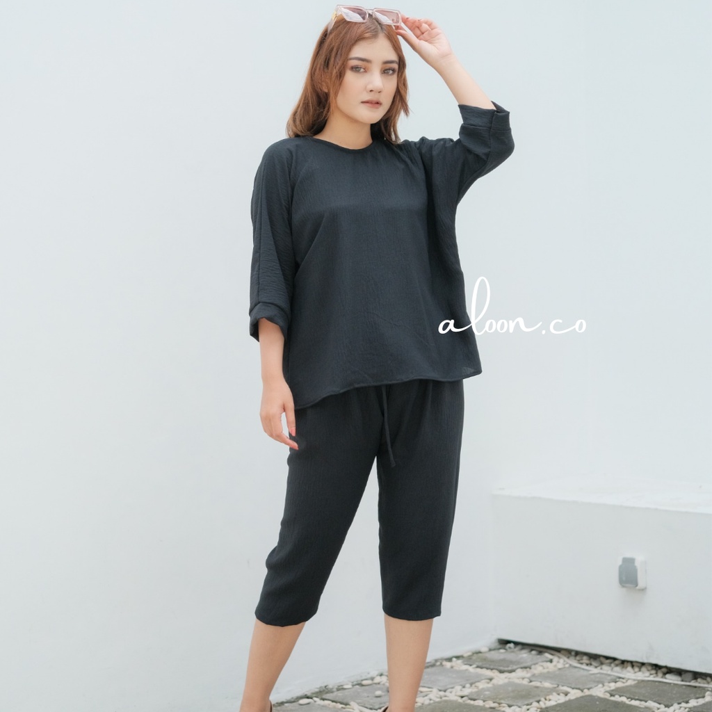 Aileen One Set Pendek Wanita Crinkle Airflow -  Baju Satu Setelan Wanita Premium