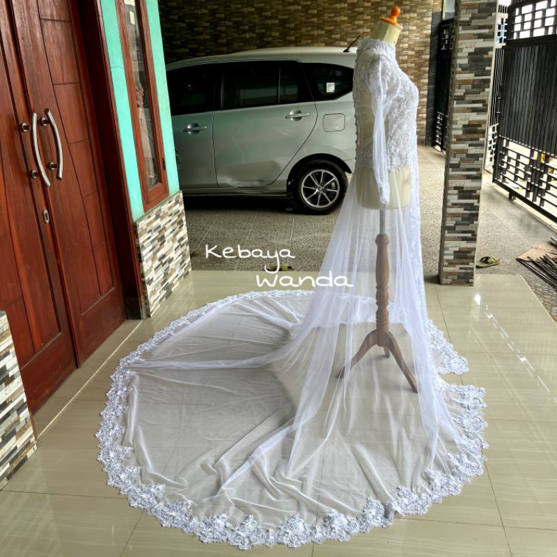 Ready Kebaya Gaun Ekor Panjang / Kebaya Pengantin / Akad Nikah