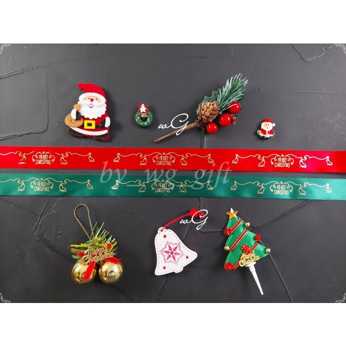 

Pita Natal Christmas - Satin - Merah / Hijau - Emboss A; Lebar 1.5 cm