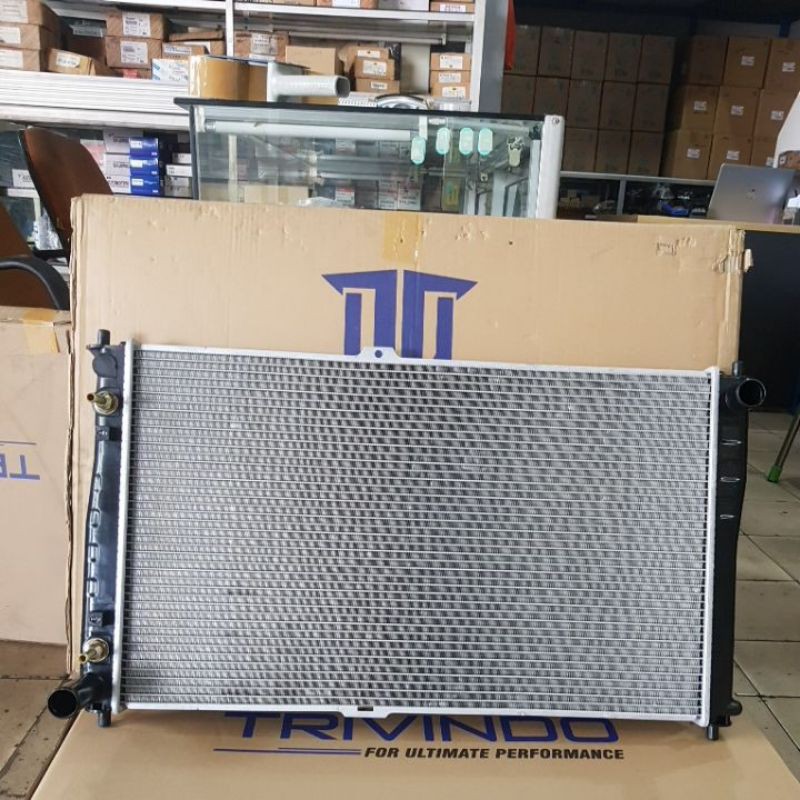 radiator kia carnival diesel matic