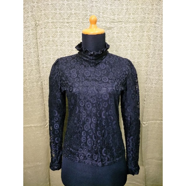 Atasan Brokat - Hitam