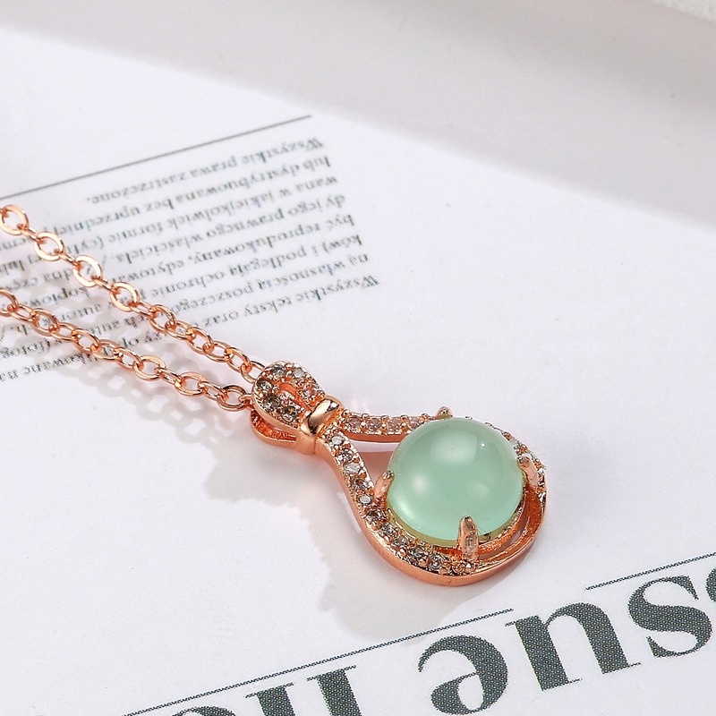 [Ready Stock]Fashion Rose Gold Plated Emerald Pendant Necklace