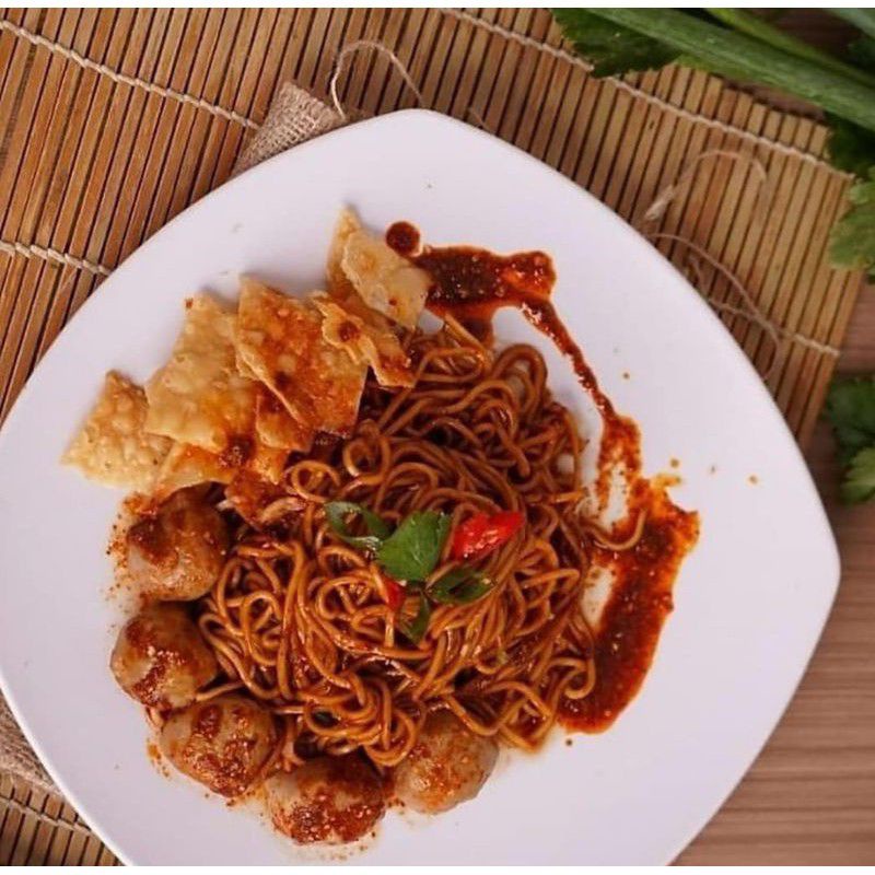 

YAMIN NOODLE SAMI RAOS