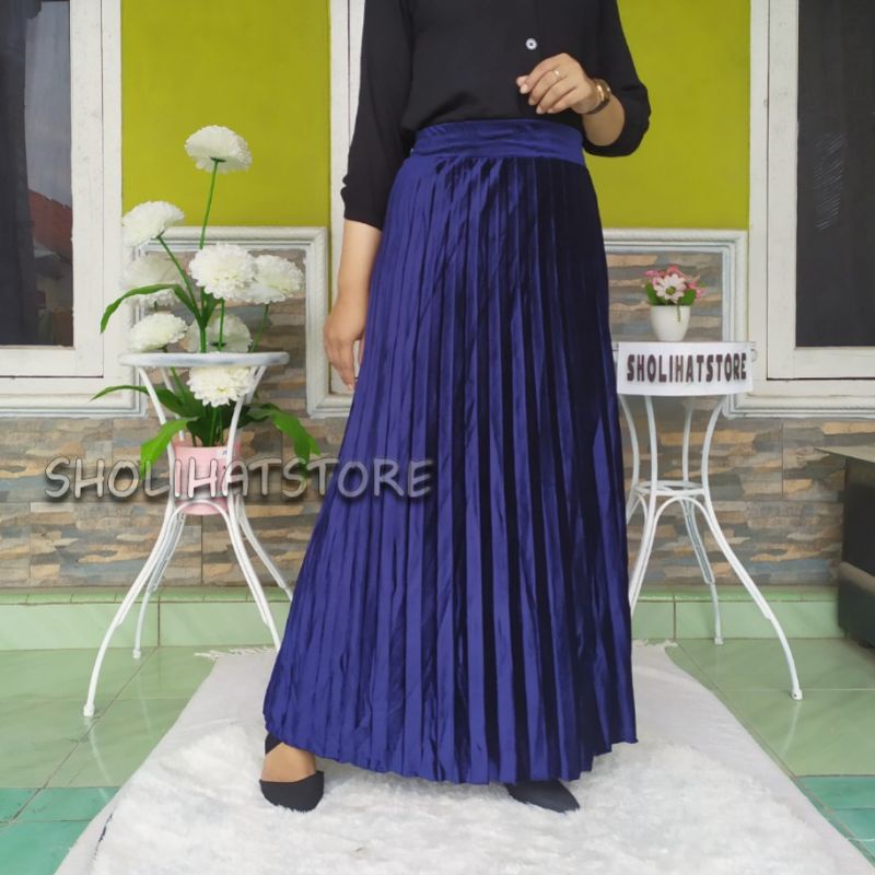 ROK PLISKET VELVET BLUDRU IMPORT / ROK VELVET PLISKET IMPORT / ROK BLUDRU PLISKET IMPORT / ROK PLISKET VELVET/ ROK PLISKET BLUDRU / ROK BLUDRU / ROK VELVET / ROK PLISKET VELVET BLUDRU IMPORT / ROK PLISKET BLUDRU IMPORT / ROK PLISKET / BLUDRU / VELVET