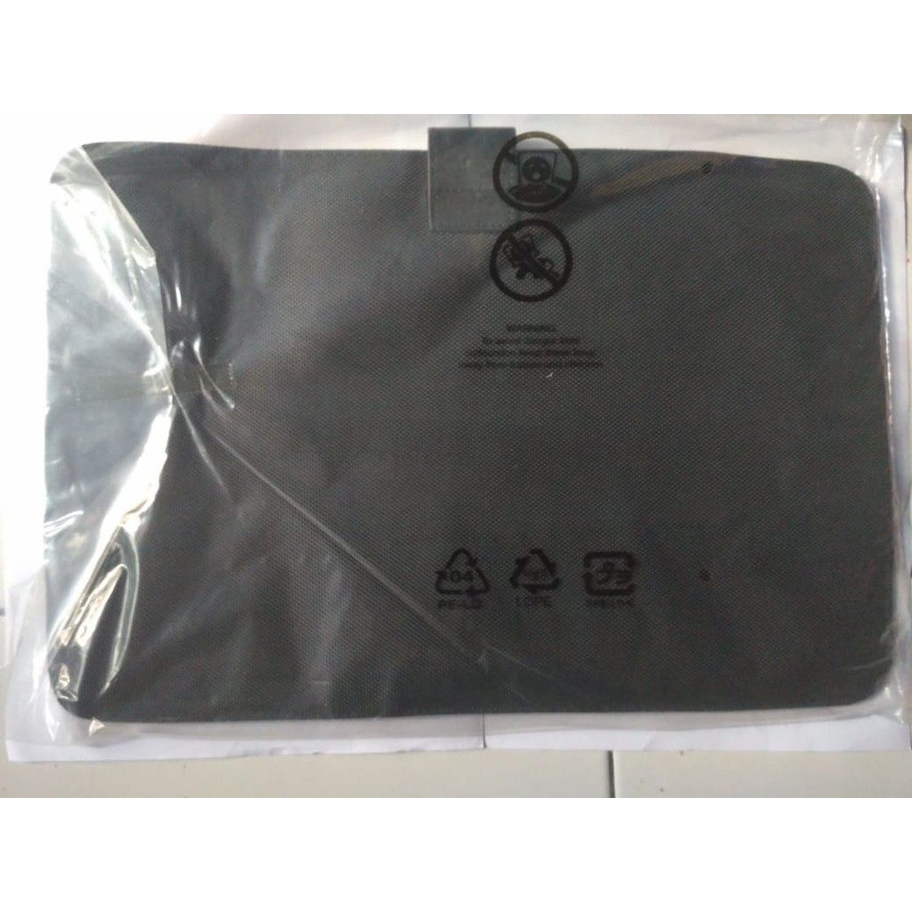 Cover Laptop 14 Inch sleeve case sarung notebook Thinkpad Hitam 0B95776 Original