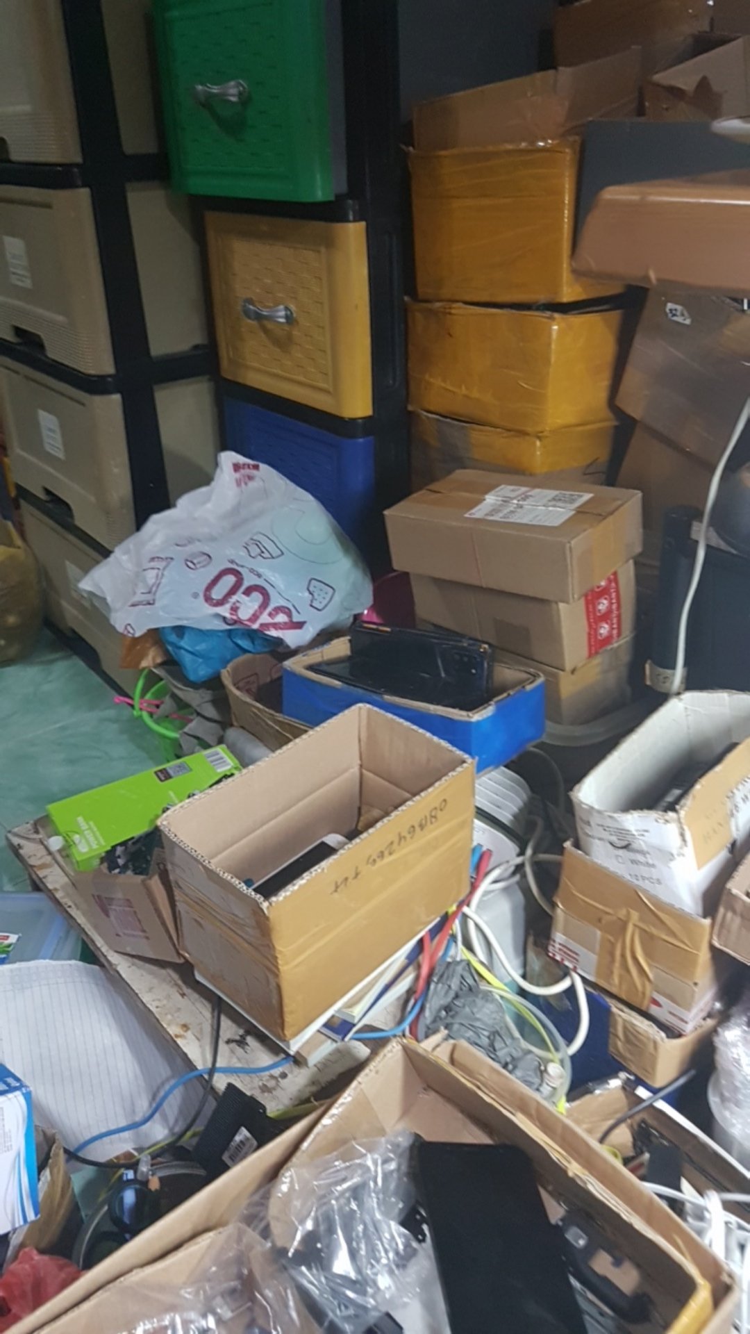 Obat Cairan Pembersih Kaca Mobil Penghilang Jamur Kerak Kusam Kuning Serbaguna Multifungsi