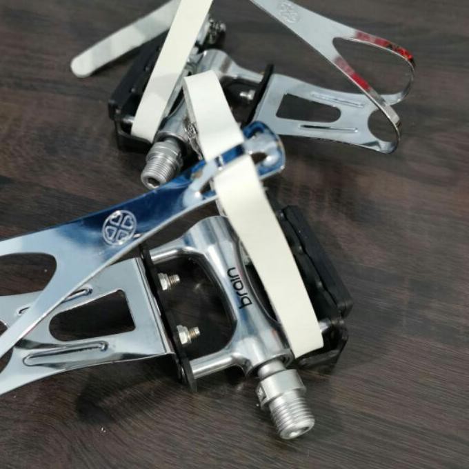 RR3♛ Pedal Toeclip Brain Sepeda Fixie Fixed Gear MTB Lipat VP - 712 VP Component Putih Terkini