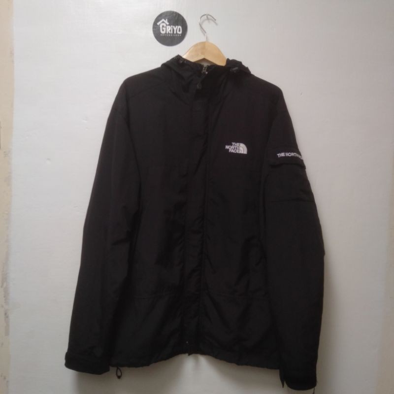 Jaket TNF saku samping
