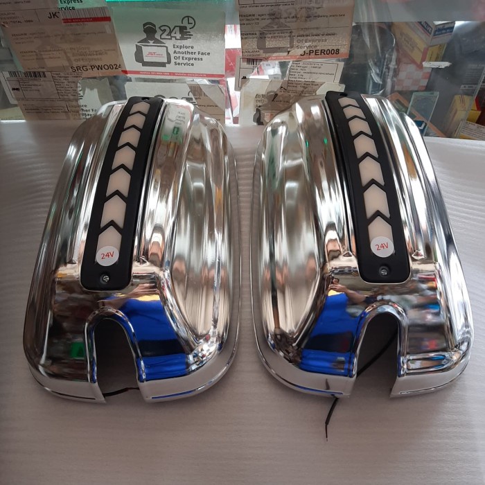 Tutup Spion Cover Variasi Spion Lampu Led Coltdiesel Canter