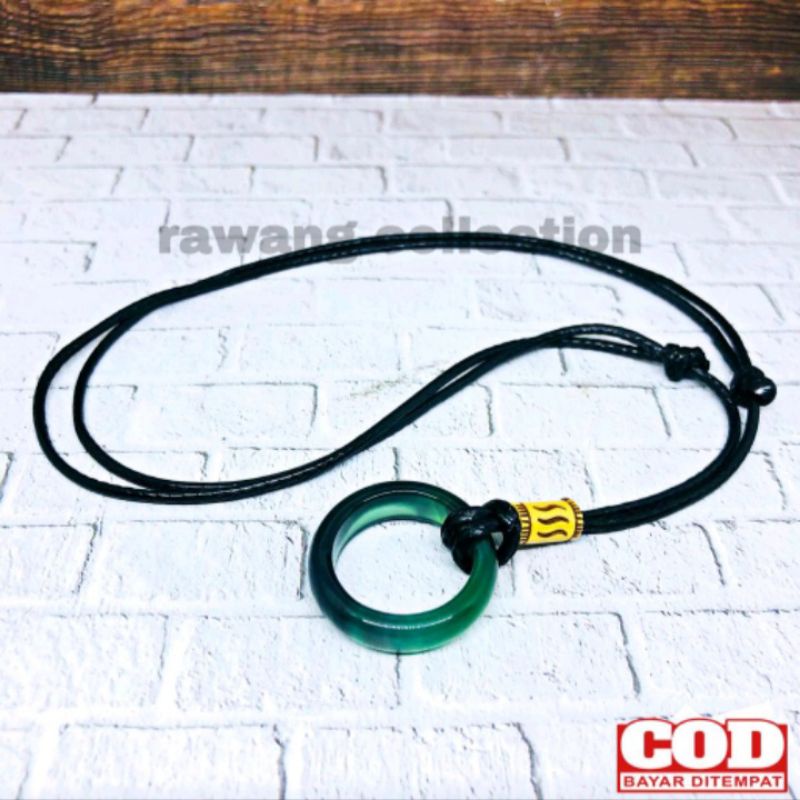 Kalung Pria Keren Tali Korea Asli Bandul Cincin Batu Giok Hijau Asli Terbaru