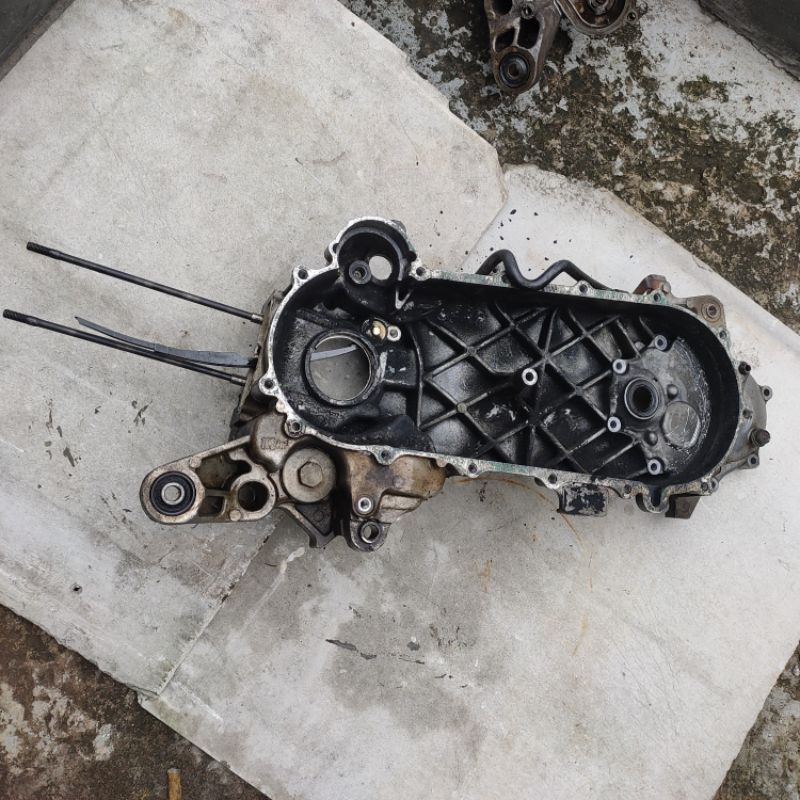 blok Krengkes kalter crankcase blok mesin kiri honda Vario 110 old lama karbu asli original Vario te