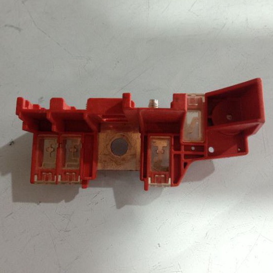 Sekring Kepala Aki Mazda DO7A67S99B - Mazda New CX3 - CX5 Original