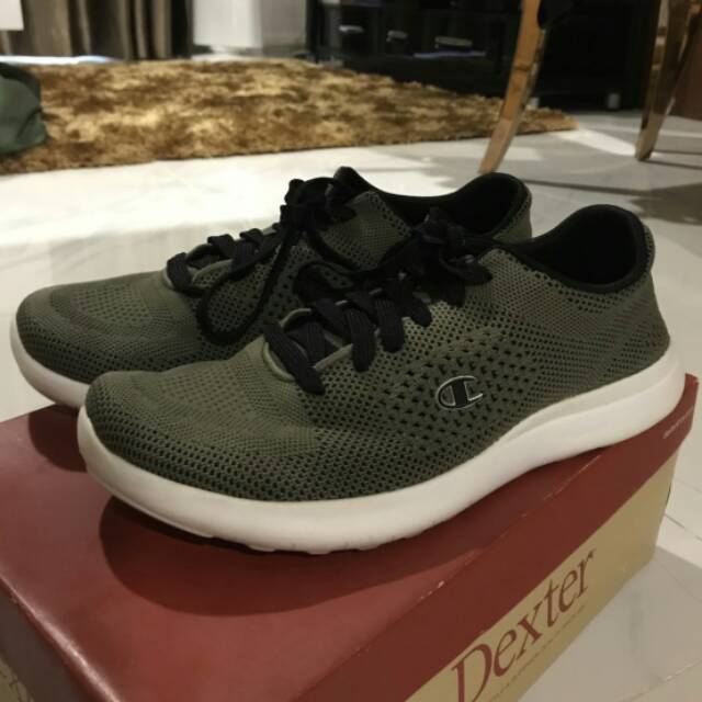 *PRELOVED*SEPATU SNEAKER PRIA MURAH BRANDED*