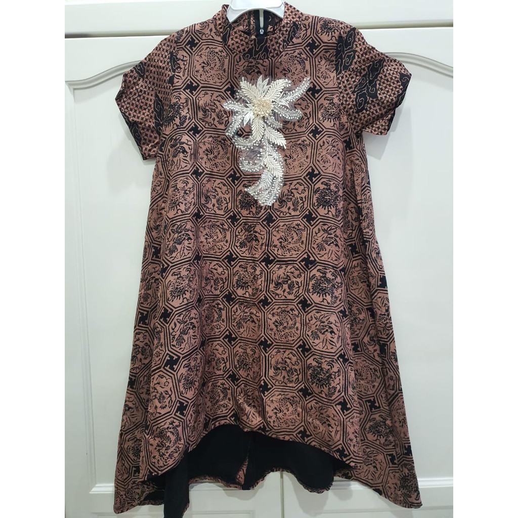 PRELOVED :  DRESS MOTIF BATIK (belum pernah dipakai)