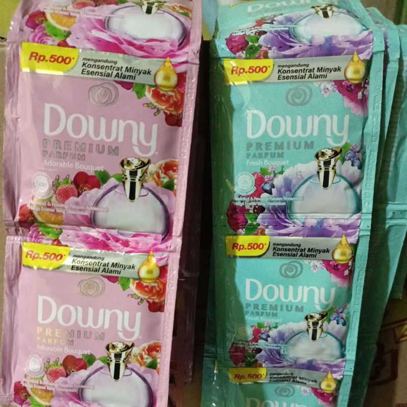 downy pewangi pakaian(1 renceng)