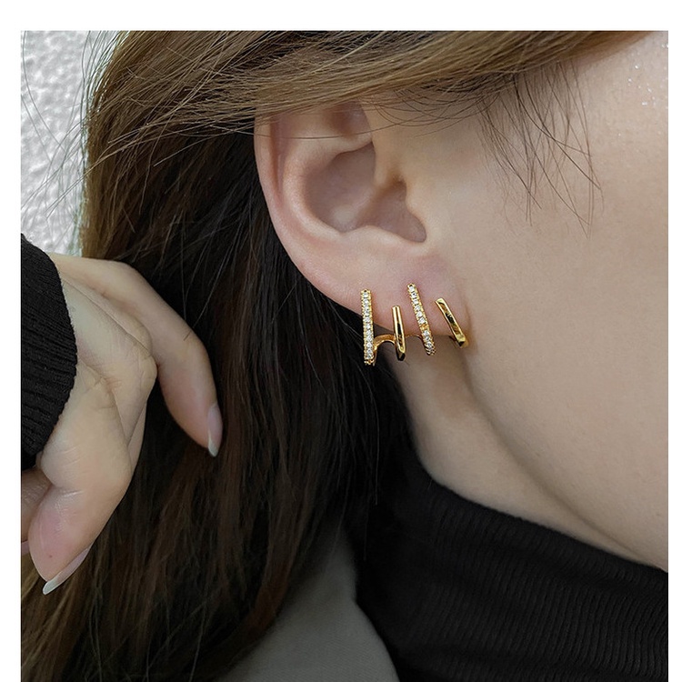 Anting Stud Tindik Warna Emas Gaya Korea Untuk Wanita