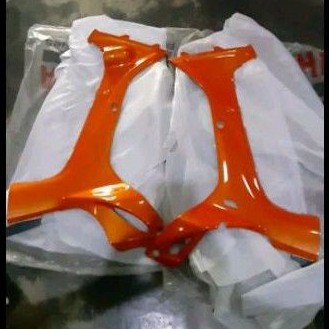 Sepasang sayap dalam/ tebeng dalam  fizr orange vom2 ORIGINAL YGP