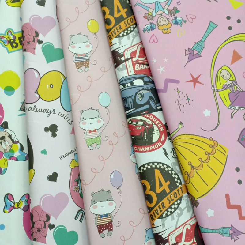 

Kertas kado BESAR 70 x 100 cm