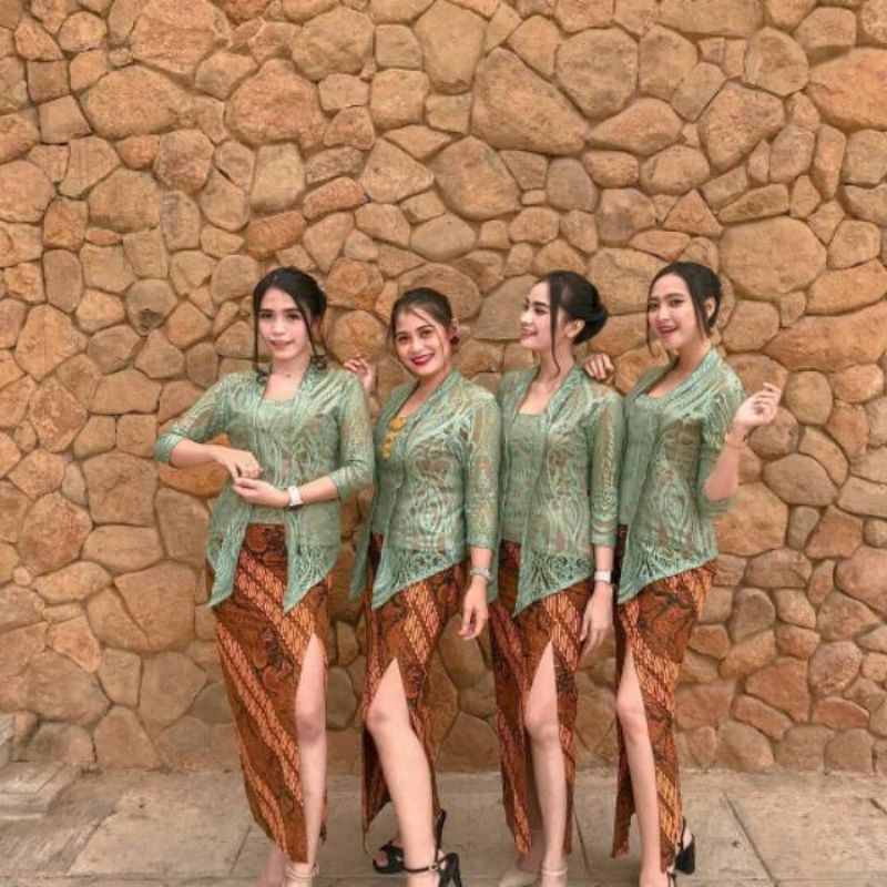 Rok Belah Katun Jarik Instan Sogan Parang Seling Kembang Fashion Bridesmaids Seragam