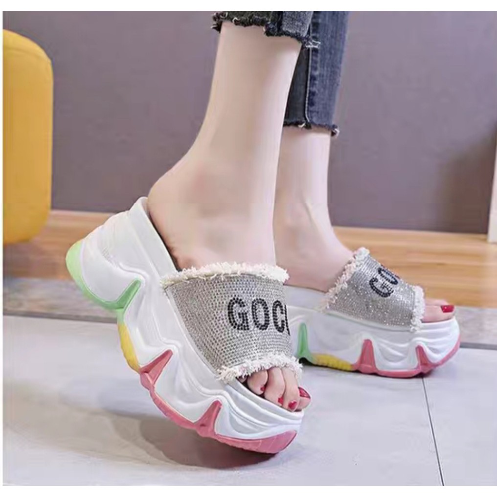 SANDAL SELOP RAWIS MUTE BLINK KK51