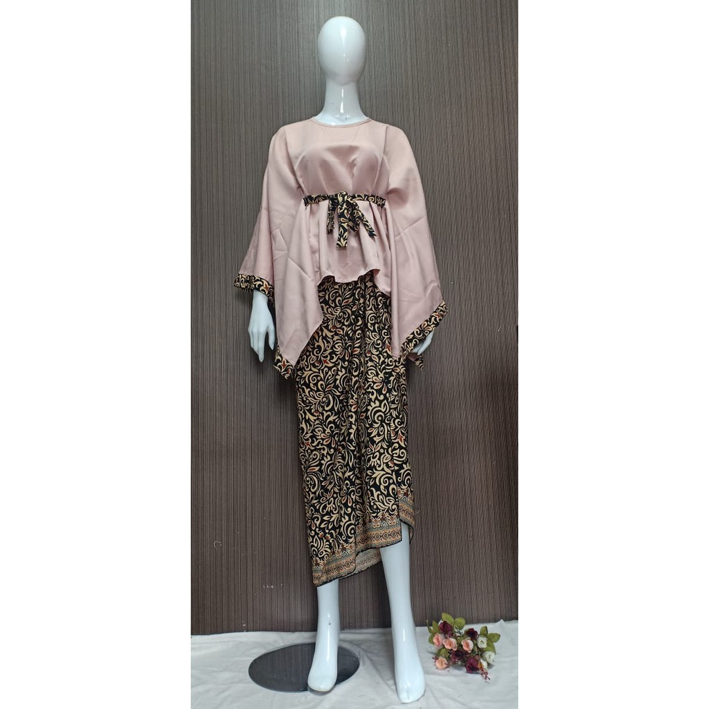 BATWING LIST PITA SET ROK LILIT/ KEBAYA MODERN/ KEBAYA MURAH RUMAH KEBAYA BANDUNG RUMAH SONGKET BANDUNG