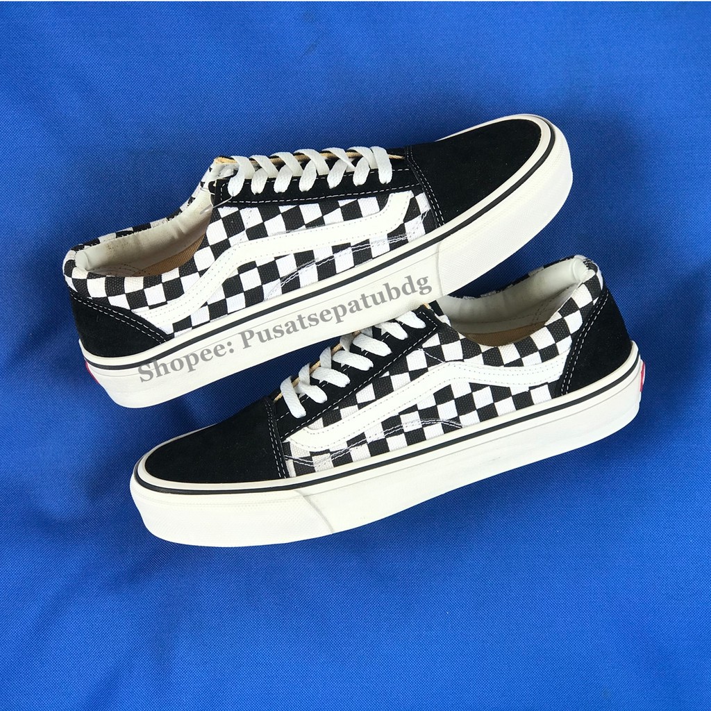 VANS OLD SKOOL CHECKERBOARD BLACK WHITE