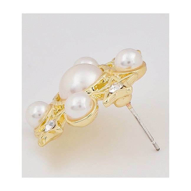 LRC Anting Tusuk Fashion Golden Alloy Diamond Imitation Pearl Star P75614