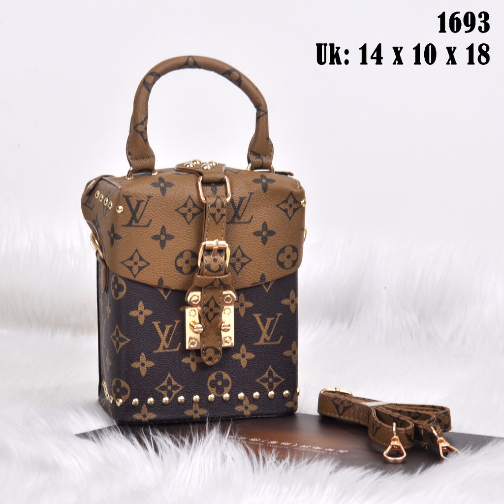 Tas wanita LV CAMERA BOX C51