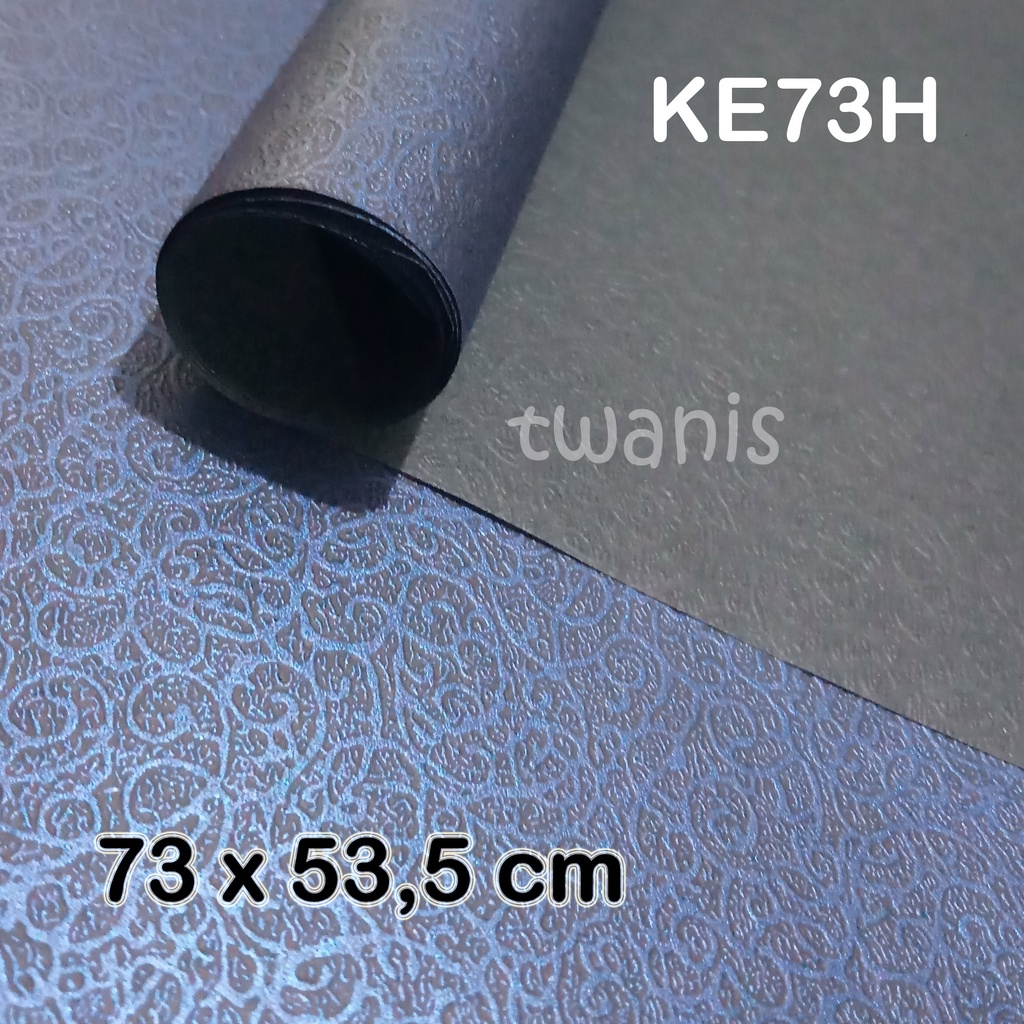 

KERTAS KADO EMBOS PELAPIS BOX HAMPERS EKSKLUSIF WARNA BIRU TUA KODE KE73H ISI 10 LEMBAR