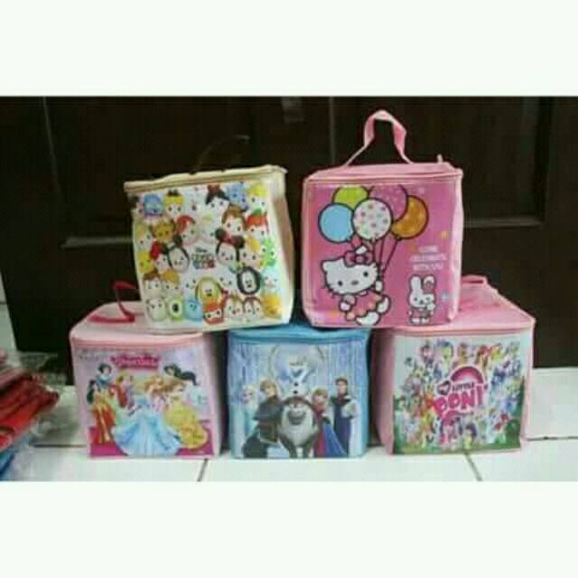 Souvenir tas kubus...